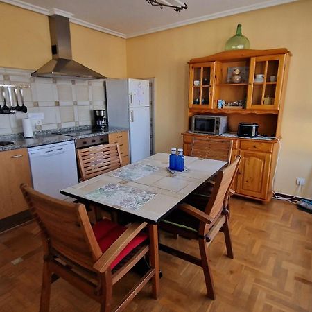 Apartamento Parque Del Oeste Овиедо Екстериор снимка
